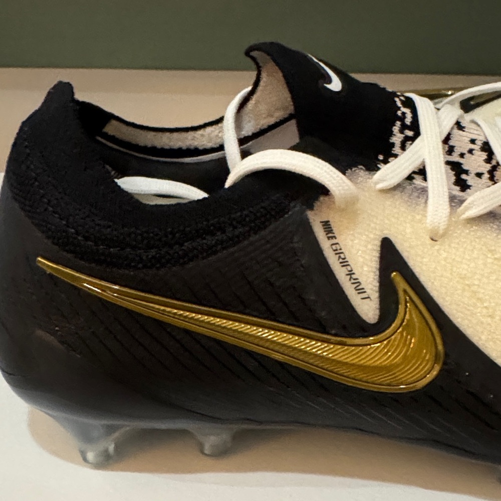 Brand New Phantom Gx Nike Black, White & Gold Soccer Cleats